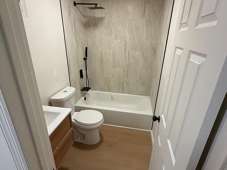 1304 Browning St — Photo 12