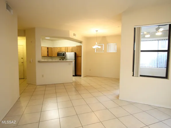 2550 E River Rd Unit 5104, Tucson, AZ 85718