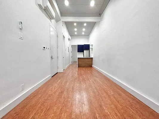 Rented by Doorway NYC, LLC | media 13