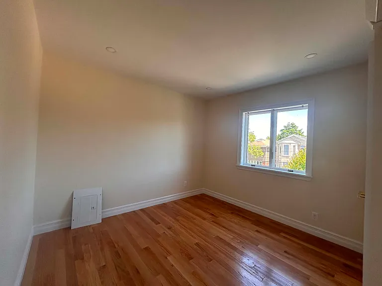 14-78 157th St #2 — Photo 6
