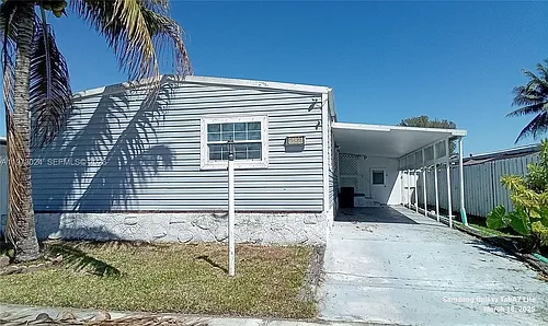 21821 S Heritage Cir #1 Photo 1