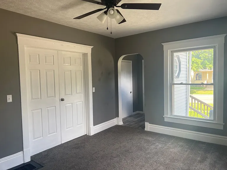 1122 Bluff St — Photo 6