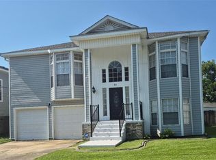 50 Robert Rd, Westwego, LA 70094