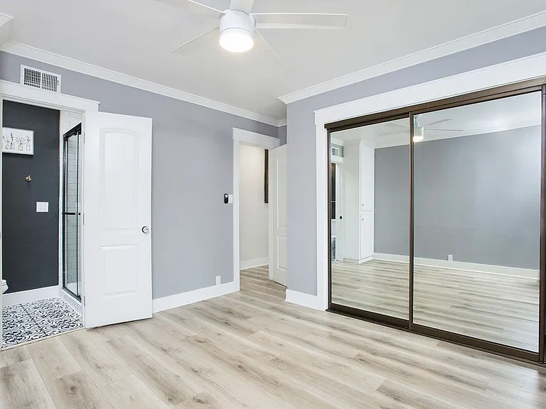 518 E Barkley Ave — Photo 25