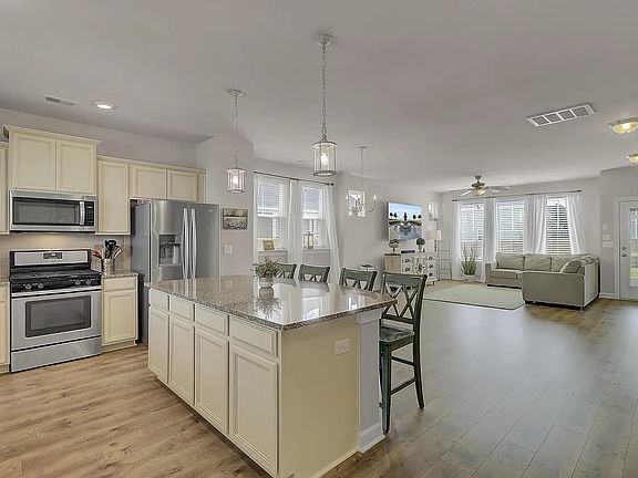 This is from the Zillow listing when we purchased the home (Sept 2021)