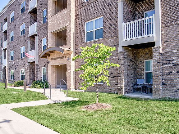 Brennan Pointe apartments