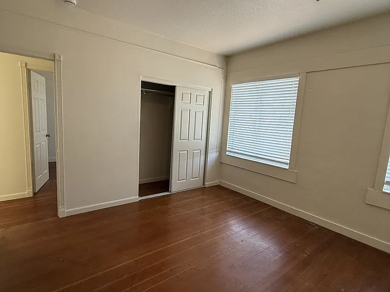 139 W Yosemite Ave — Photo 9