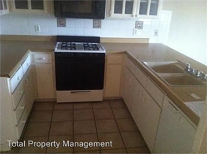 3rd image of 625 E Harold Ave