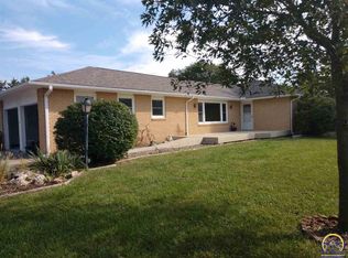 930 T Ave, Council Grove, KS 66846