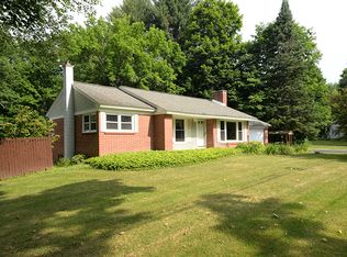 1871 Sanford Ridge Rd, Queensbury, NY 12804