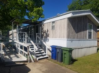 2601 Robinson Dr TRAILER 33, Waco, TX 76706