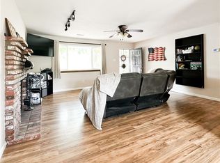 17261 Bromley Ave, Lake Elsinore, CA 92530