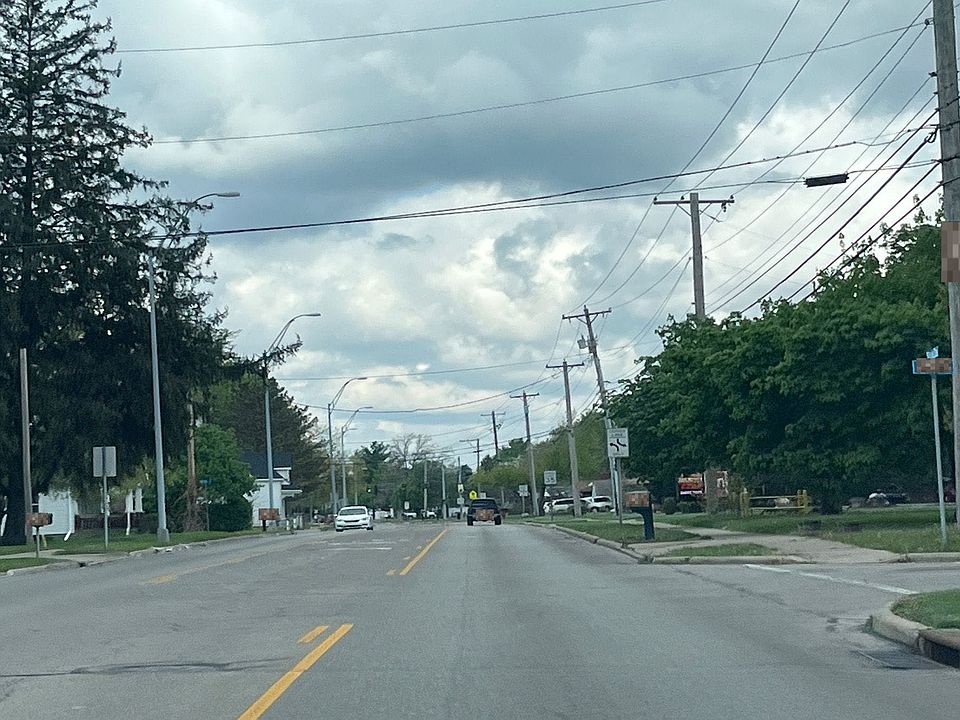 2nd image of 3781 W Alexandersville Bellbrook Rd