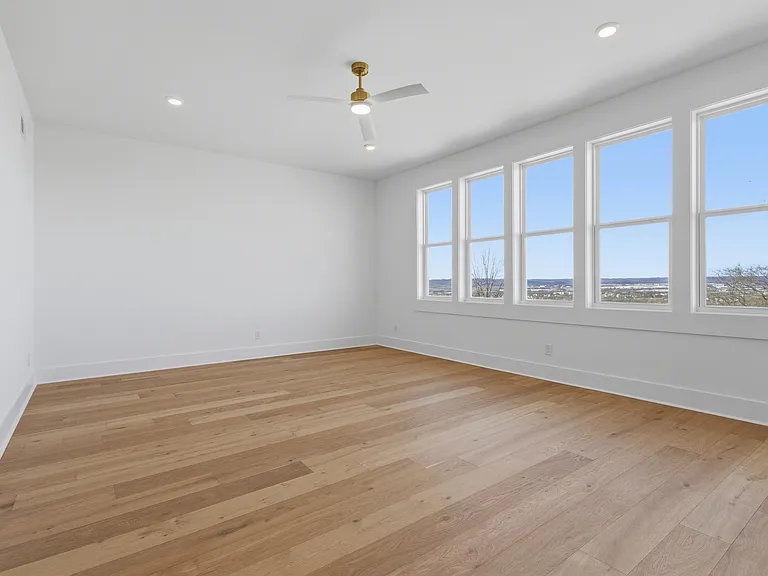 6027 Hill Cir — Photo 13