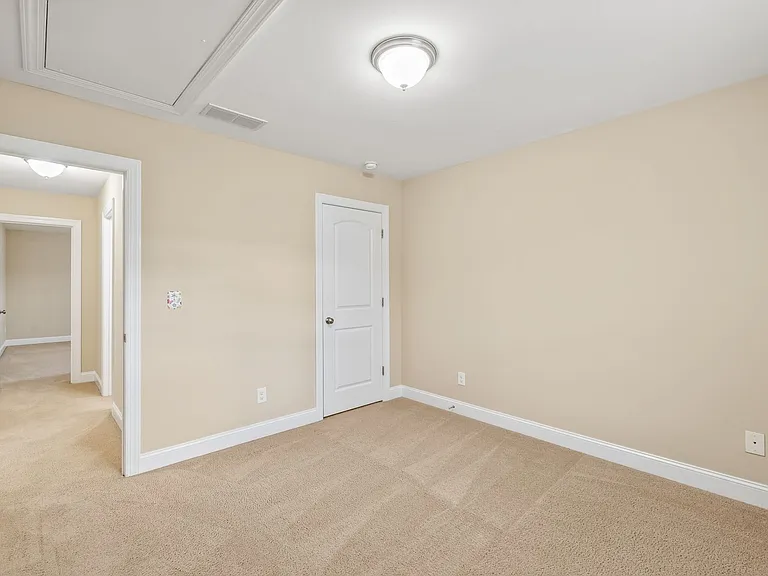 5123 Poplar Knoll Dr — Photo 27