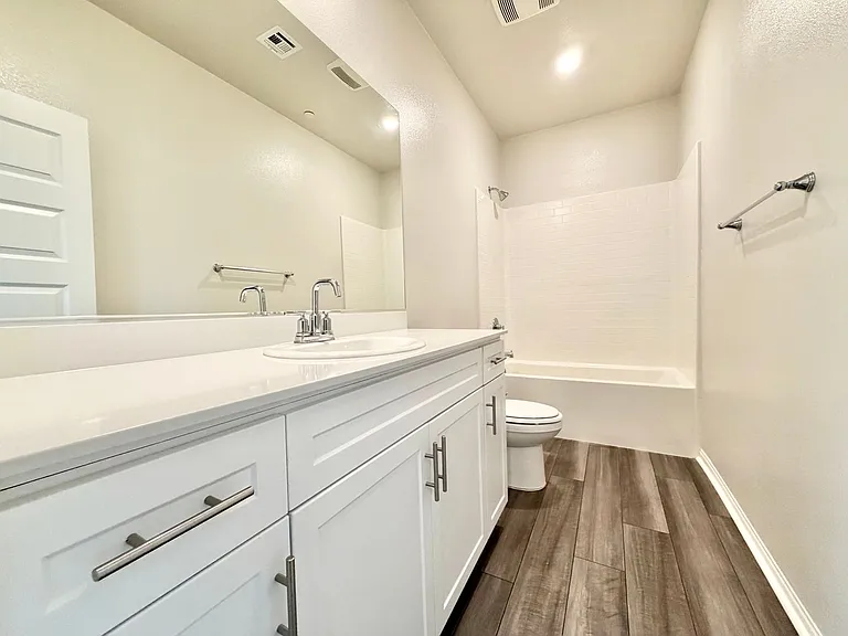 40617 Birchfield Dr — Photo 30