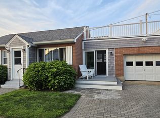 24 W Shore Dr, Old Saybrook, CT 06475