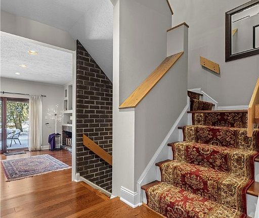 5th image of 12B N Meadowcroft Ave