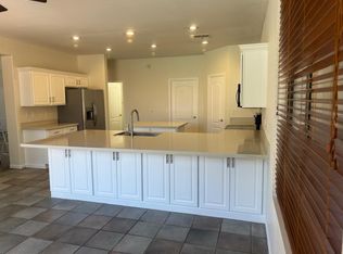 2850 E Carla Vista Dr, Chandler, AZ 85225