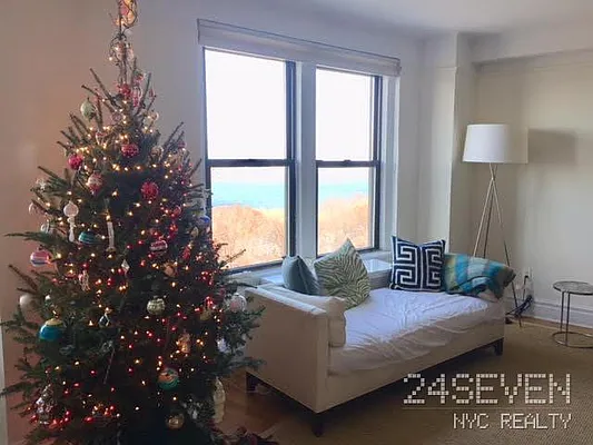 Rented by 24 7 NYC Realty Inc. | media 21