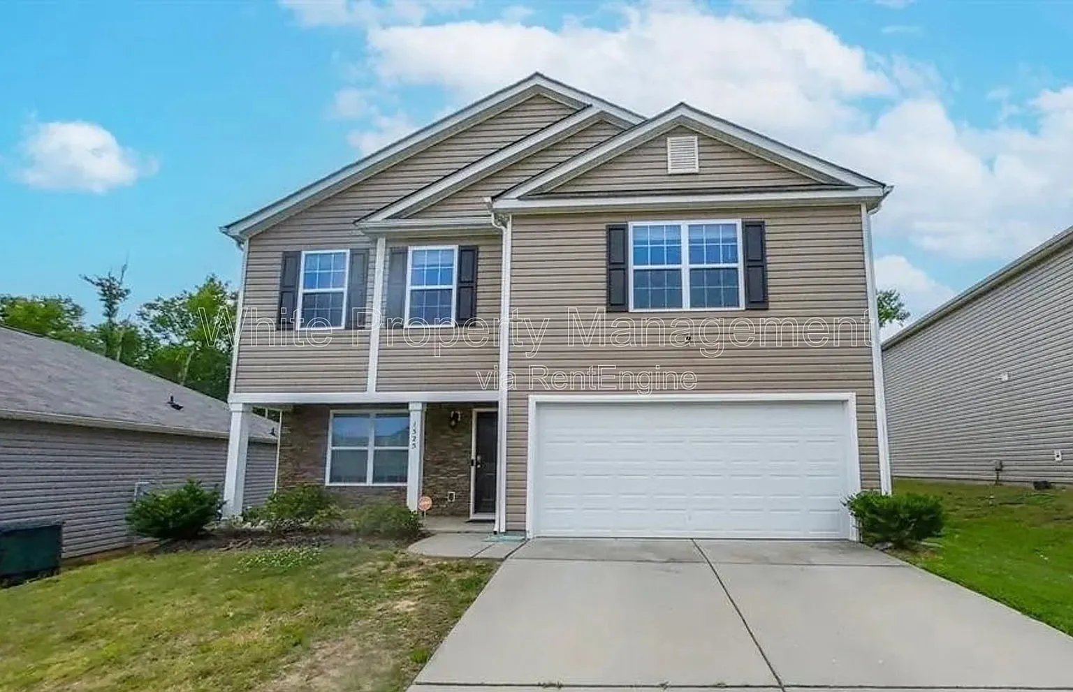 3 bed, 2.5 bath, 2231 sqft, $1,995 — Photo 1