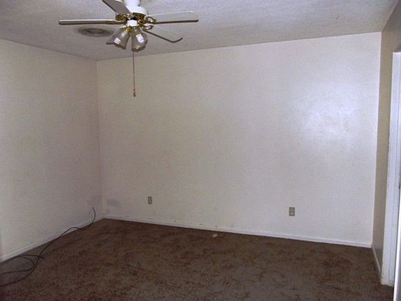 4th image of 1818 Gaynor Dr