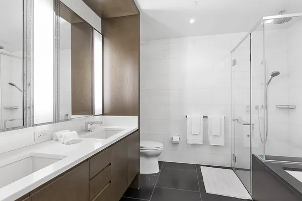 Rented by Douglas Elliman | media 23