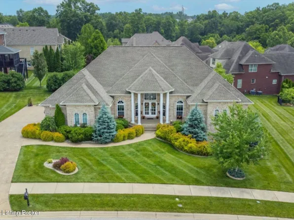 14012 Glendower Dr, Louisville, KY 40245