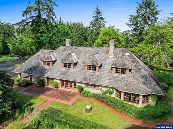 915 Reuben Boise Rd, Dallas, OR 97338