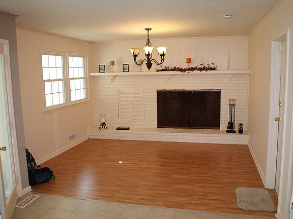 Fireplace room off kitchen