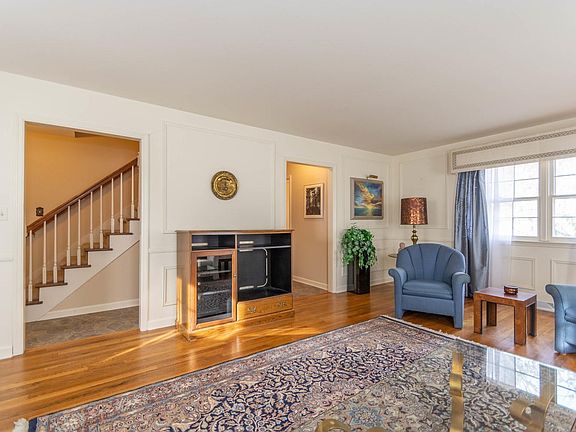 5th image of 4409 E Blackstone Ct