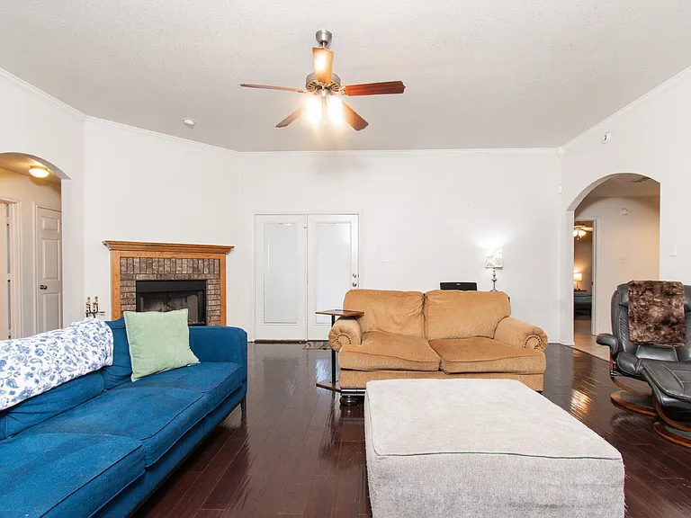 4310 Neta Dr — Photo 5