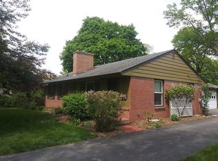 3412 Leighton Rd, Columbus, OH 43221