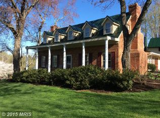 10307 Saddle View Ct, Vienna, VA 22182