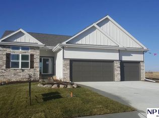 6716 S 200th Ave, Omaha, NE 68135