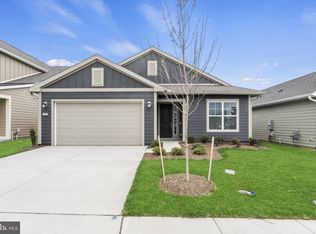 110 Switchgrass Way, Lake Frederick, VA 22630