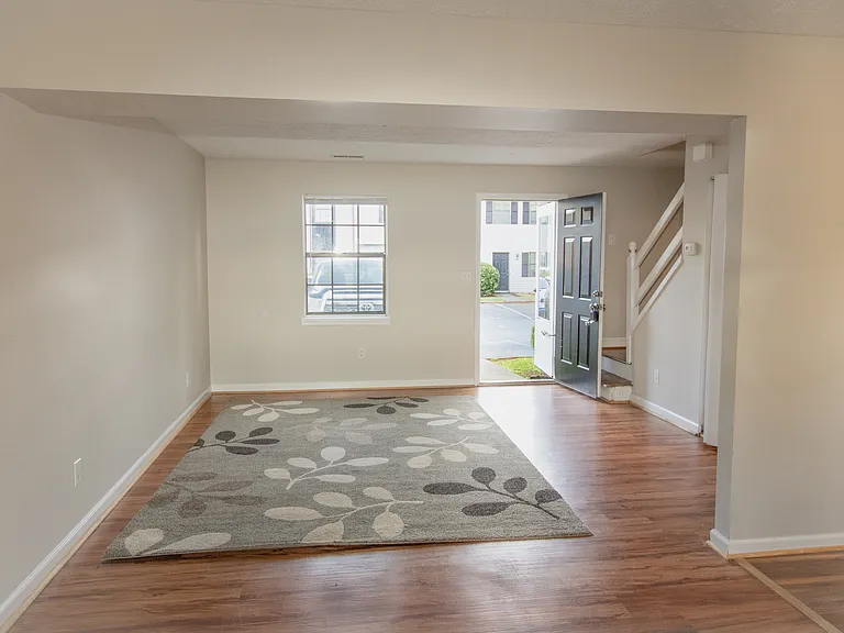 14 Countryplace Ln — Photo 8
