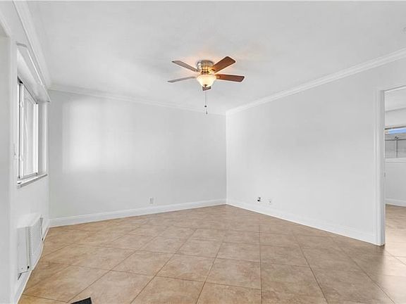3rd image of 2756 NE 32nd St APT 3