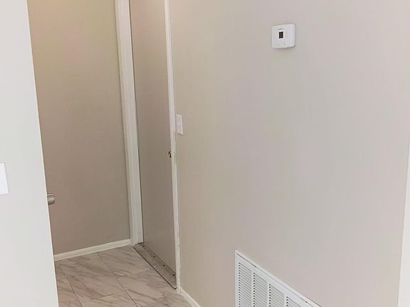 4th image of 6226 Sandcrest Cir Floor 6226
