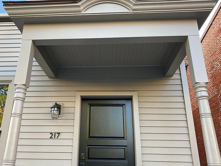 217-1 Allen St — Photo 10