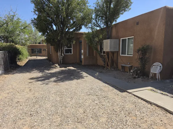 3510 Thaxton Ave SE, Albuquerque, NM 87106