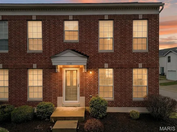 7735 Boardwalk Tower Cir, O'Fallon, MO 63368