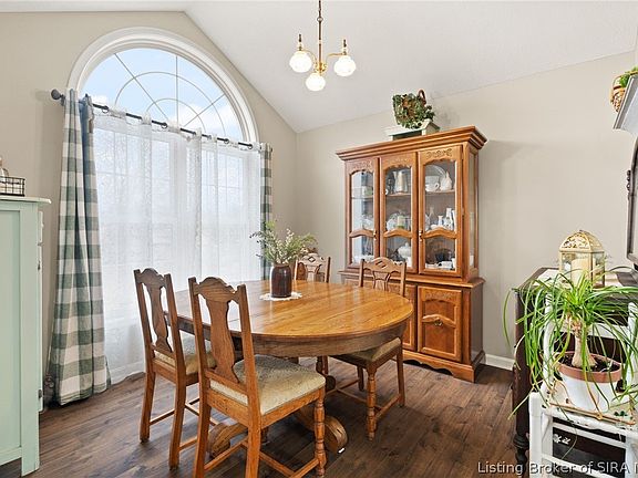 5th image of 3104 Koehler Place