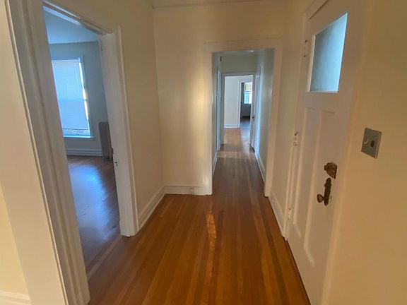 2nd image of 6311 N Glenwood Ave #1