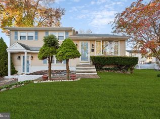 617 Singley Ave, Runnemede, NJ 08078