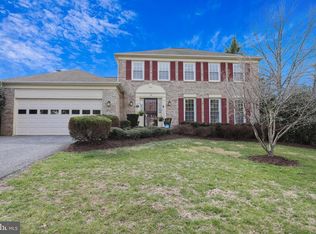 18 Morningwood Ct, Olney, MD 20832