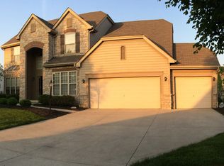 3146 Walkerview Dr, Hilliard, OH 43026
