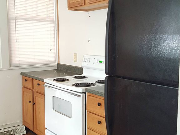 4th image of 1458 10th St Unit 1