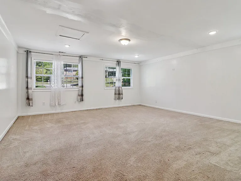 2344 Chestnut Log Pl — Photo 26