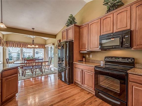 5th image of 6400 Jane Ln